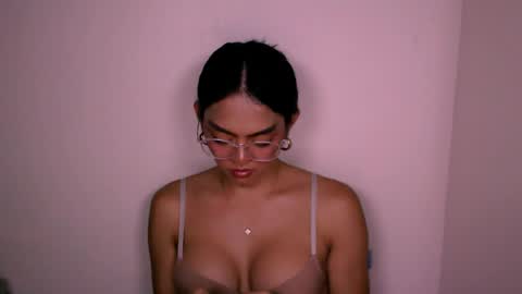 NaughtyAurora online show from April 27, 2:58 pm