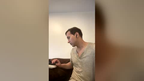 naughtybunnnies online show from December 15, 7:26 am