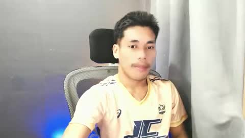 naughtyfuck_boy online show from May 23, 11:39 am