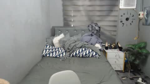 Crystal online show from November 8, 12:57 am