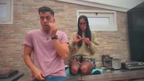 ANDREA STEPH  MIKE online show from October 9, 9:15 am