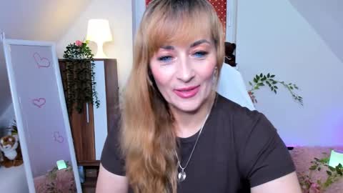 Snapshot of naughtymilane chatting on September 30, 8:30 pm Milana - on air every day except Wednesday from 9 pm to 4 am European time online show from September 30, 8:30 pm