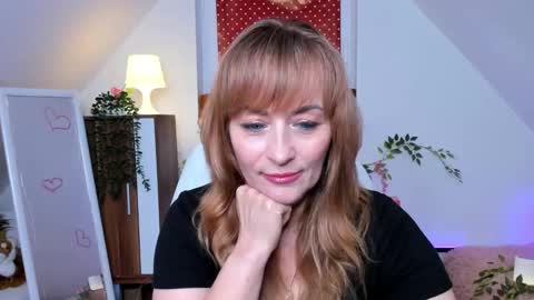Snapshot of naughtymilane chatting on October 11, 10:02 pm Milana - on air every day except Wednesday from 9 pm to 4 am European time online show from October 11, 10:02 pm
