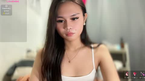 your girlfriend mira online show from June 11, 12:32 am