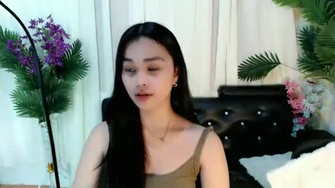 ELISE online show from April 5, 2:36 pm