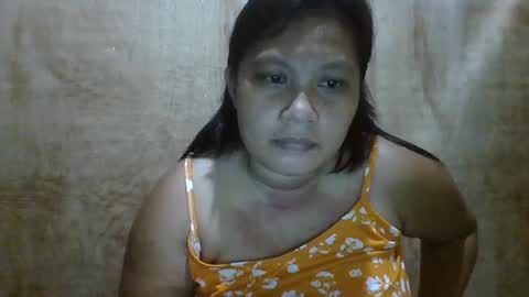 naughtypinay08 online show from July 7, 11:58 am