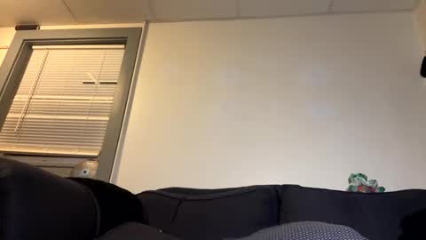 naughtysub023 online show from January 29, 8:18 am