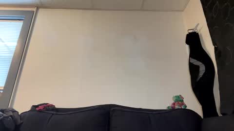 naughtysub023 online show from February 16, 2:10 pm