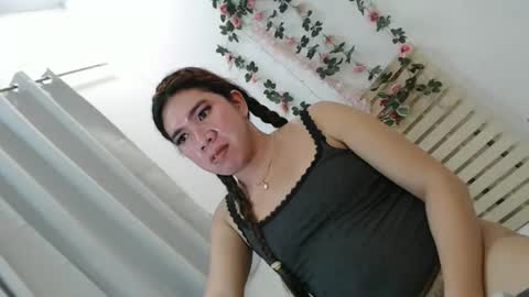 naughtywildvenice online show from March 4, 7:49 am