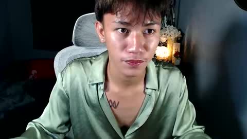 Loy online show from February 1, 6:05 pm