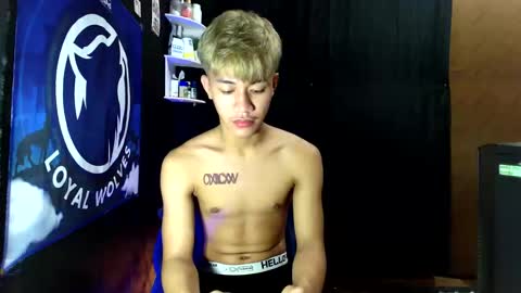 Loy online show from November 12, 2:25 am