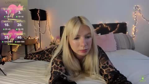 Nautica online show from October 26, 2:29 pm