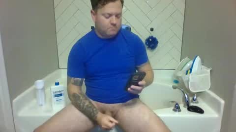 navyman34 online show from December 4, 9:18 pm