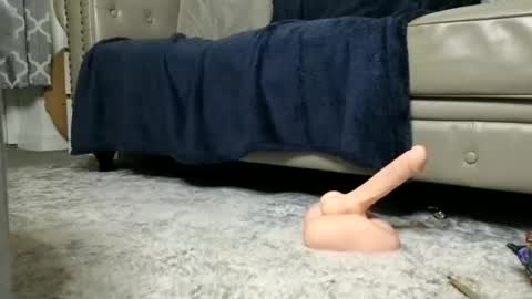 Navyrein online show from April 16, 9:04 pm