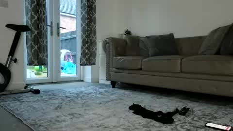 Navyrein online show from November 7, 3:58 pm