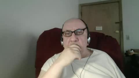 Tom online show from June 15, 11:08 pm