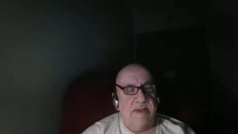 Tom online show from May 22, 1:45 am