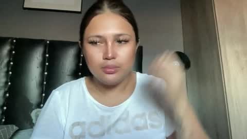 karla online show from March 17, 7:35 am