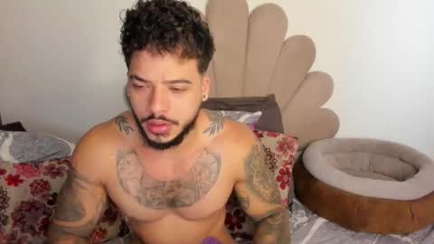 Nei turn green online show from November 11, 11:12 am