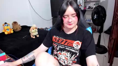 Geek Nicole    im Neeko UwU online show from March 8, 1:50 am