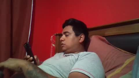 negritoo_2503 online show from December 16, 9:37 am