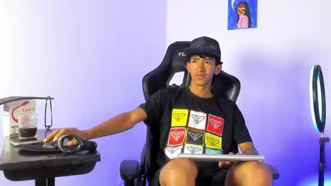 neitan online show from June 8, 2:18 pm