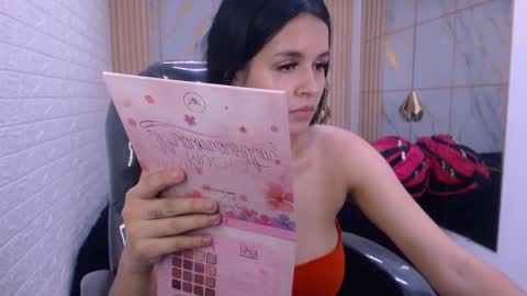 paula online show from December 3, 2:12 am