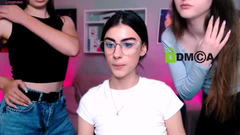 Meow online show from September 18, 1:59 pm