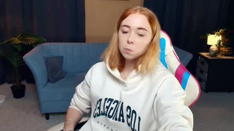 Nelli online show from November 16, 9:17 pm