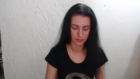 Nensy online show from January 10, 9:20 pm