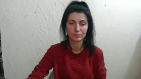 Nensy online show from February 5, 2:09 pm