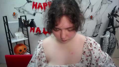 NeonilaLisova online show from November 11, 12:29 pm