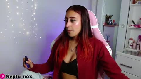 Neptu noxx online show from September 21, 2:15 am