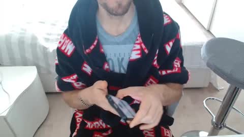 Nerchia89 online show from April 6, 9:32 am