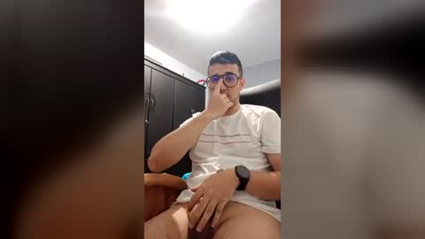 MrBull online show from August 7, 4:11 am