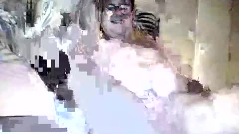 Snapshot of nero1972bis chatting on October 28, 10:22 pm nero1972bis online show from October 28, 10:22 pm