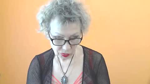 NessyJenixs online show from May 10, 7:37 am