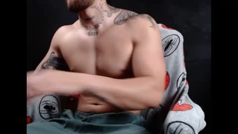 neuttron online show from April 29, 6:35 pm