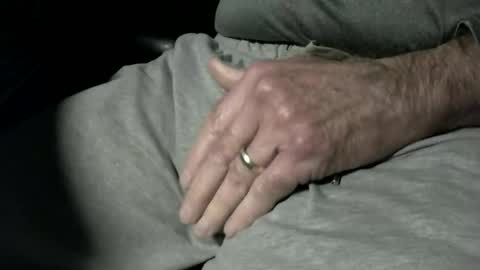 nevrsaynevr2000 online show from November 21, 3:21 pm