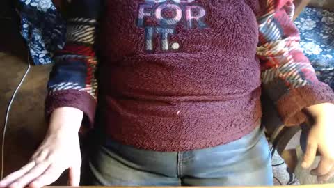 Lilly  online show from December 15, 12:01 pm