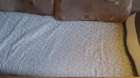 Snapshot of new_milf chatting on October 21, 10:53 am Lilly online show from October 21, 10:53 am