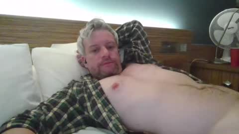 newhalloweenx online show from August 4, 11:12 pm