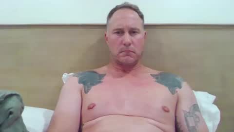 amandandhisgirl online show from September 30, 2:44 am