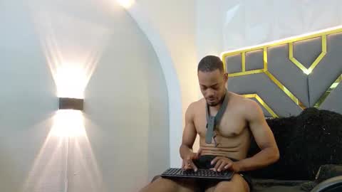 neytanmalcon online show from November 4, 9:27 pm