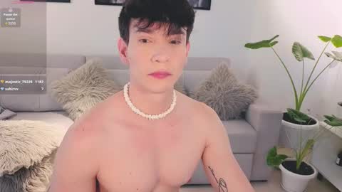   online show from September 9, 6:52 pm