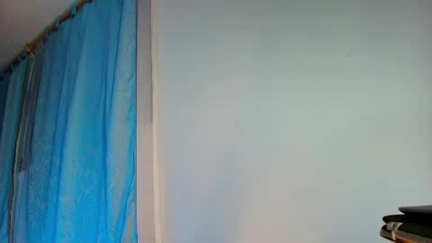 Valery Gonzales online show from April 18, 2:57 am