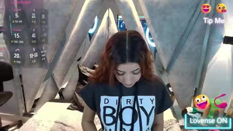 Snapshot of nezuko_16 chatting on October 15, 3:54 am nezuko 16 online show from October 15, 3:54 am