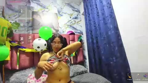 nezukoks online show from June 27, 5:24 am
