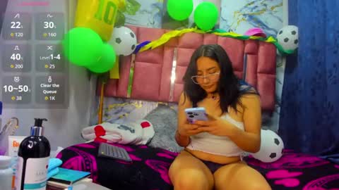 nezukoks online show from July 9, 3:21 am