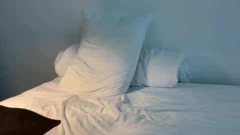 Adrian Von Ziegler online show from February 4, 7:34 am